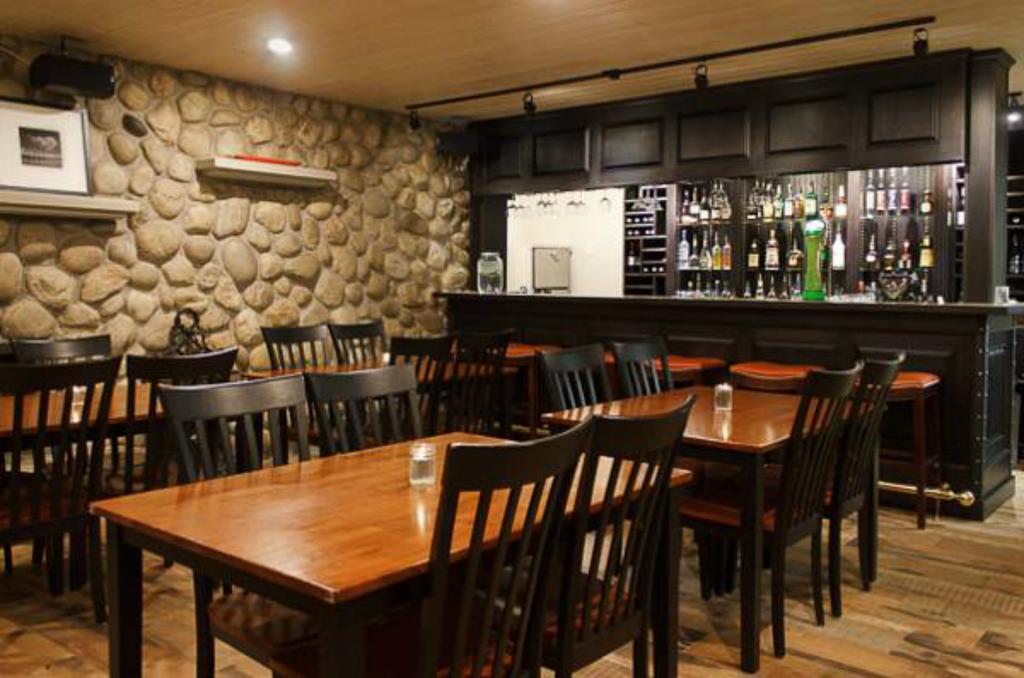 The Bulldog Hotel Силвер-Стар Экстерьер фото